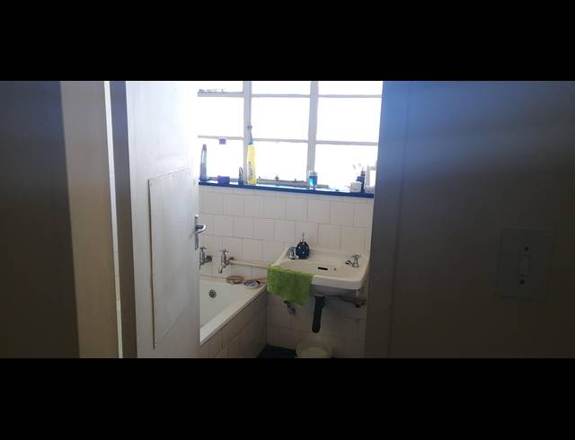 2 BEDROOM APARTMENT SOLD IN ELANDSHEUWEL